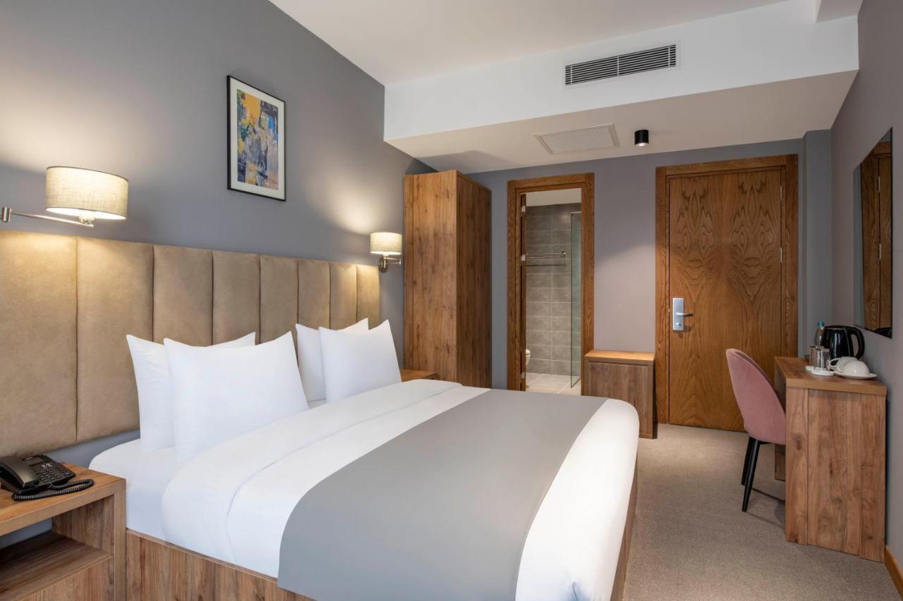 Barnovi Boutique 4*